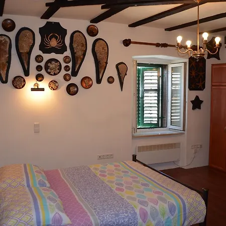 Violeta * Sibenik