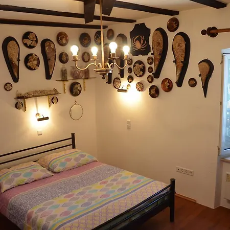 Violeta Apartment *