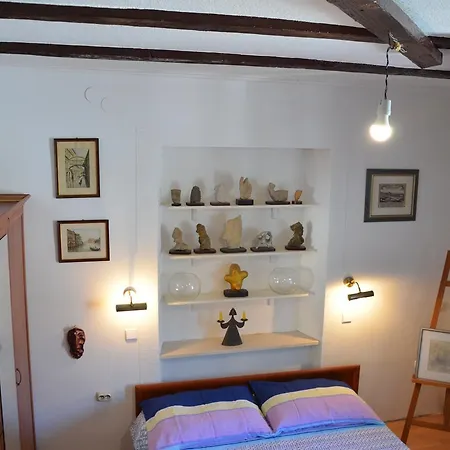 Violeta Apartment